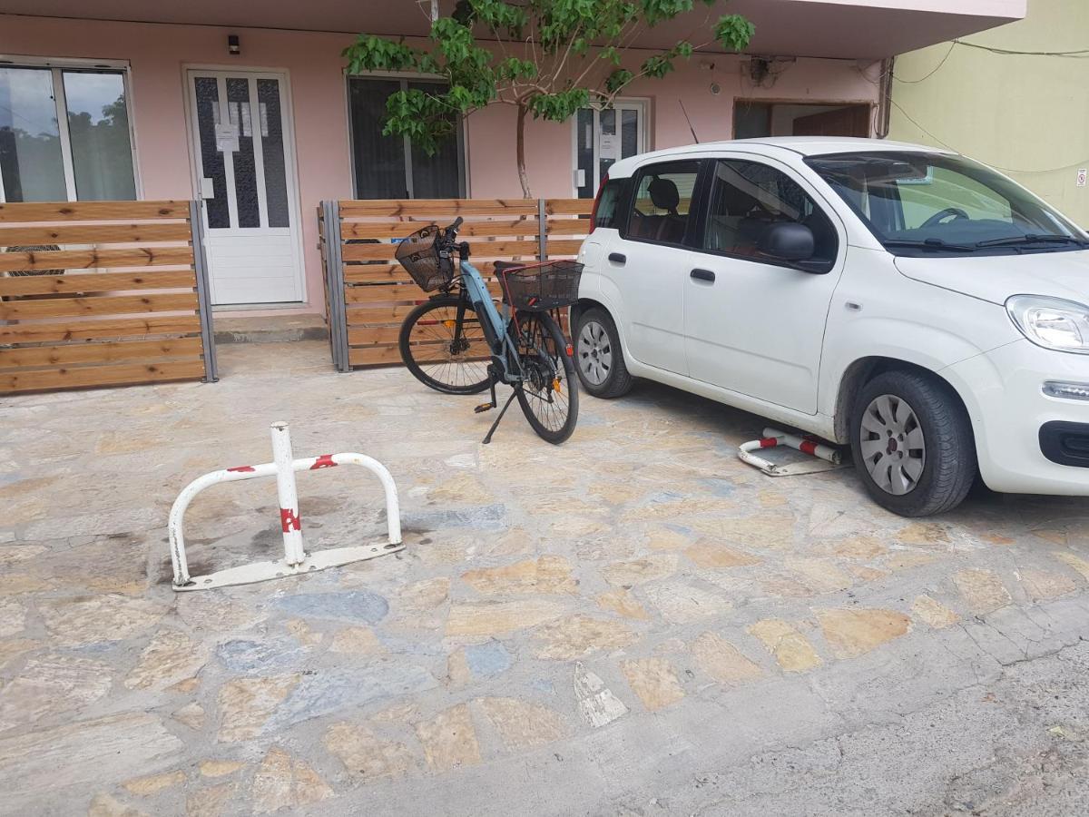 Limonero New City Apartment 1 With Private Parking Lefkáda Esterno foto