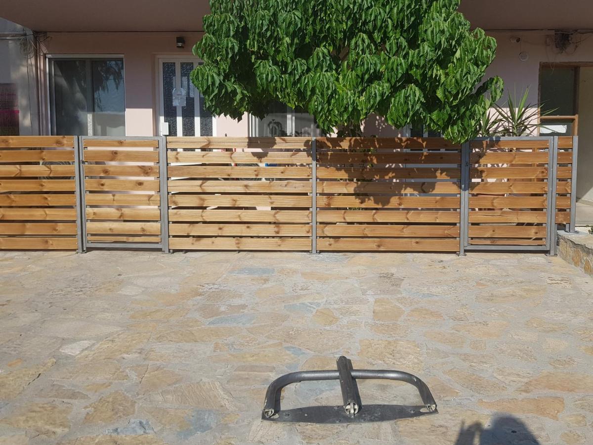 Limonero New City Apartment 1 With Private Parking Lefkáda Esterno foto